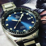 Charger l'image dans la galerie, Montre Yema Superman Automatique Blue Lagoon
